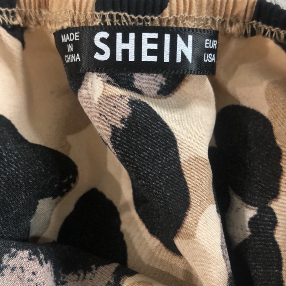 SHEIN cheetah print romper - Picture 7 of 7